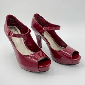 𝙀𝙡𝙡𝙚 Shoe Heels Burgundy Mary Jane 7M Sherry Berry